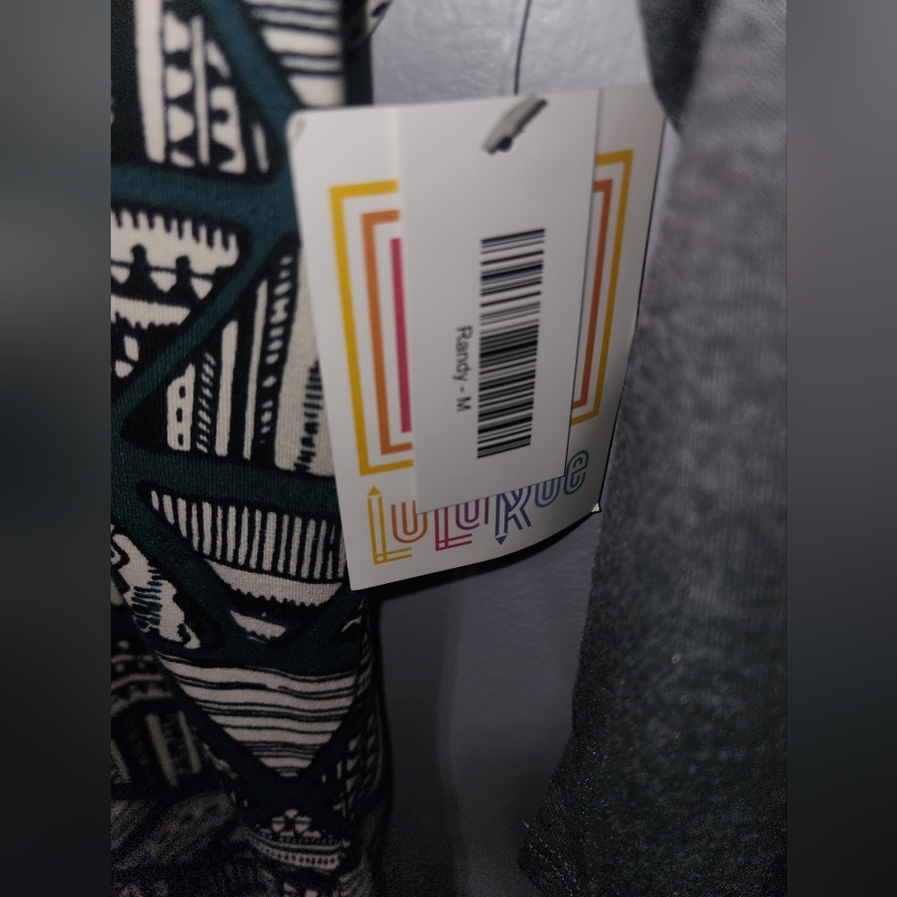 LuLaRoe Randy - Picture 4 of 4